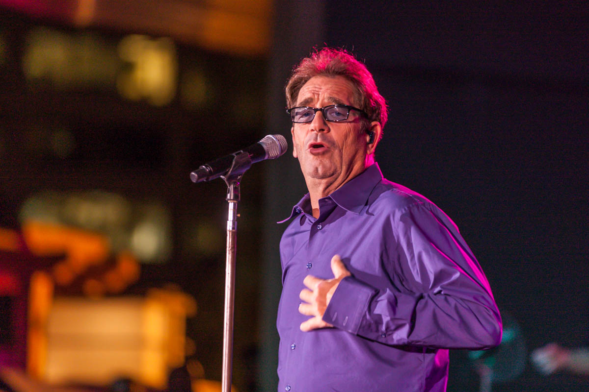 Concert - Huey Lewis & the News